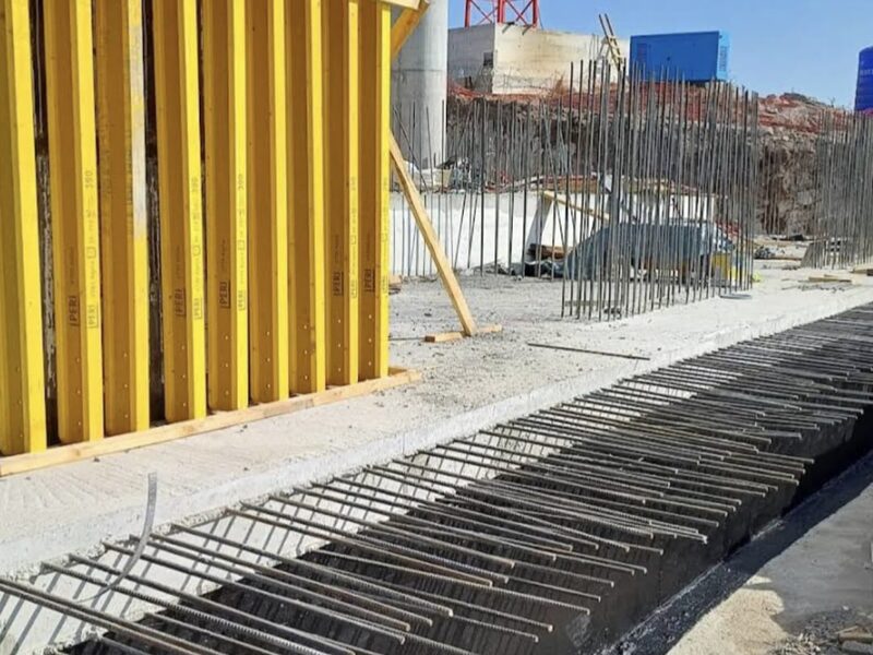 Sarı kalıp aşamasında temel su yalıtımı